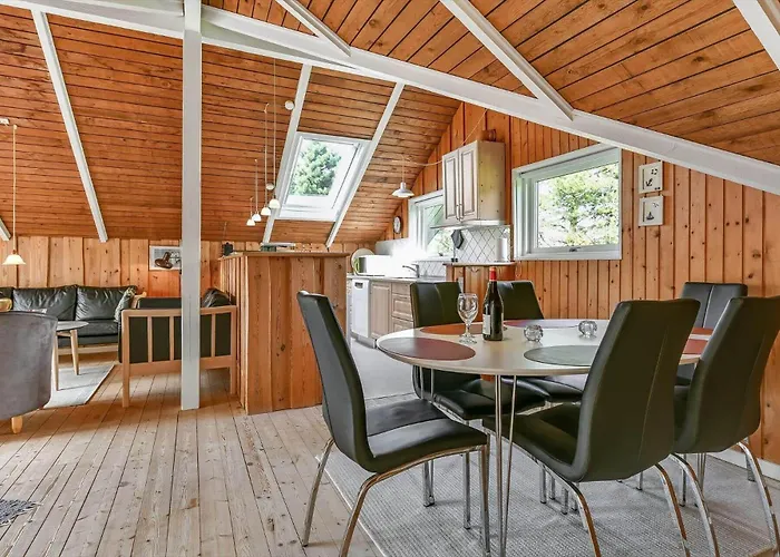 Holiday home Bv401-blavand-lyngsletten-43 *